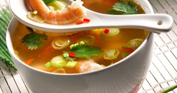 SOUPE DE CREVETTES À LA THAÏLANDAISE