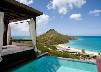 HERMITAGE BAY RESORT & SPA