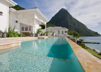 SUGAR BEACH VICEROY RESORT