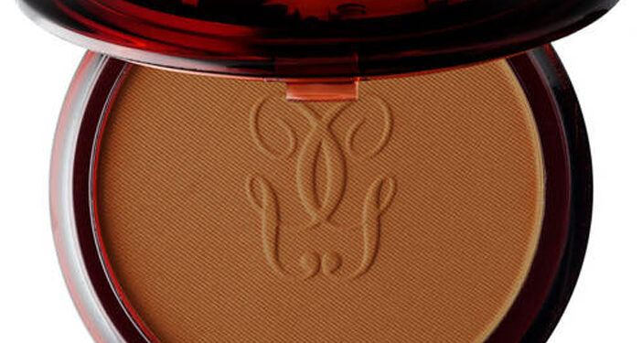 Rehaussez votre teint d’été avec la poudre de soleil