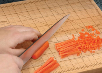 TheOcdChef – Planche à découper millimétrée