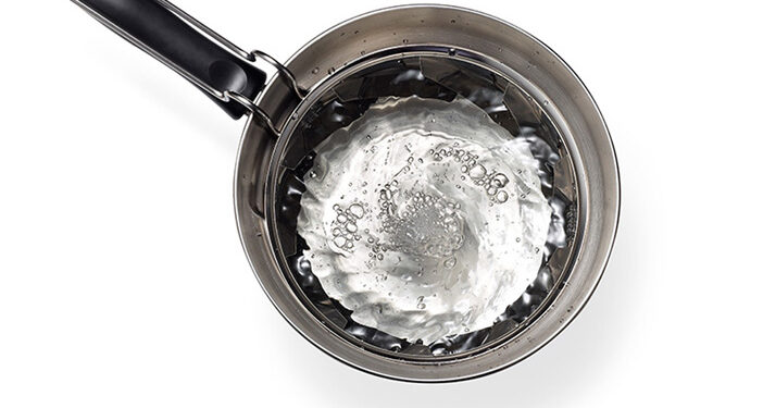 KURUKURUNABE – La casserole auto-mixeuse