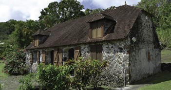 LE DOMAINE DE LA PAGERIE : DE THÉATRE INSOUCIANT À TÉMOIN PRÉCIEUX