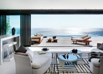 NETTLETON 199 PENTAGON : un voyage émotionnel