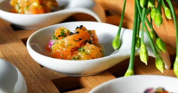 TARTARE DE SAUMON, VERSION MISE EN BOUCHE