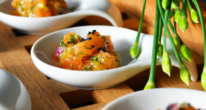 TARTARE DE SAUMON, VERSION MISE EN BOUCHE