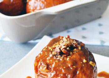 POMMES AU FOUR, CARAMEL BEURRE SALÉ AU LAIT DE COCO