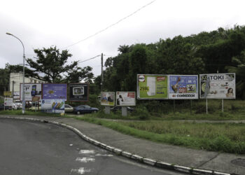 AFFICHAGE PUBLICITAIRE : PROTÉGEONS NOTRE ENVIRONNEMENT !