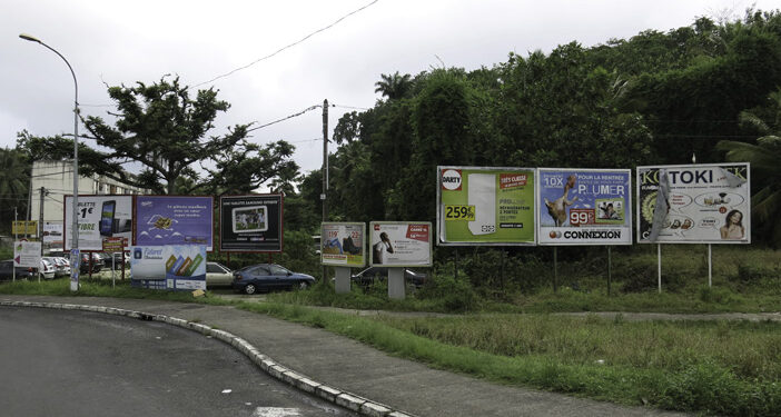 AFFICHAGE PUBLICITAIRE : PROTÉGEONS NOTRE ENVIRONNEMENT !