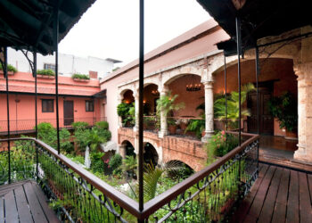 Hôtel Francés : Une échappée historique et romantique