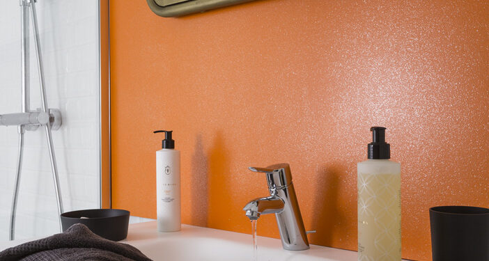 Coup de coeur ! Strass fait scintiller votre déco en un clin d’œil !