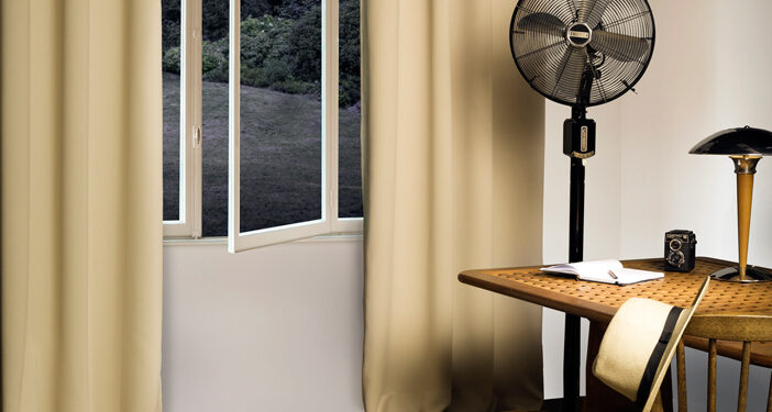 Moondream invente le rideau anti-moustiques