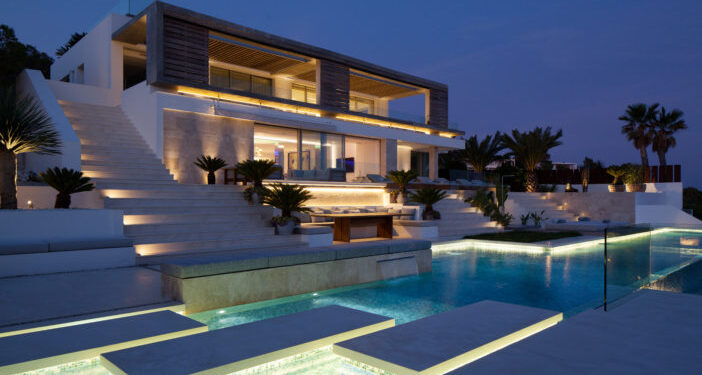 Roca Llisa, contemporaine d’Ibiza