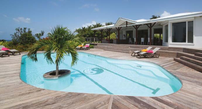 Farniente au bord de la piscine