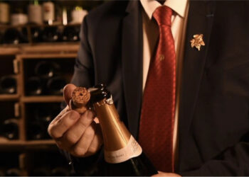 Comment produire le « pop » parfait à l’ouverture d’une bouteille de Champagne ?