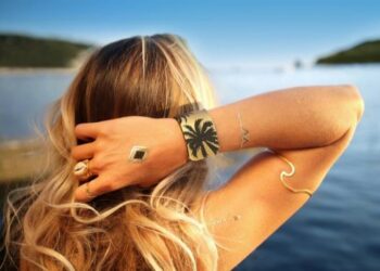 Des bracelets anti-moustiques imprimés pour faire rimer style avec efficacité !