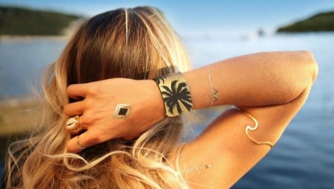 Des bracelets anti-moustiques imprimés pour faire rimer style avec efficacité !