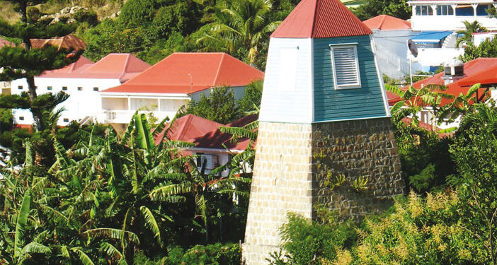 Saint-Barthélemy et son clocher Suédois – Sweddish Belfry