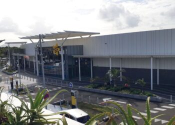 La distribution, des débits de la régie aux supermarchés de plaine