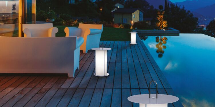 La lumière souligne l’architecture de vos extérieurs