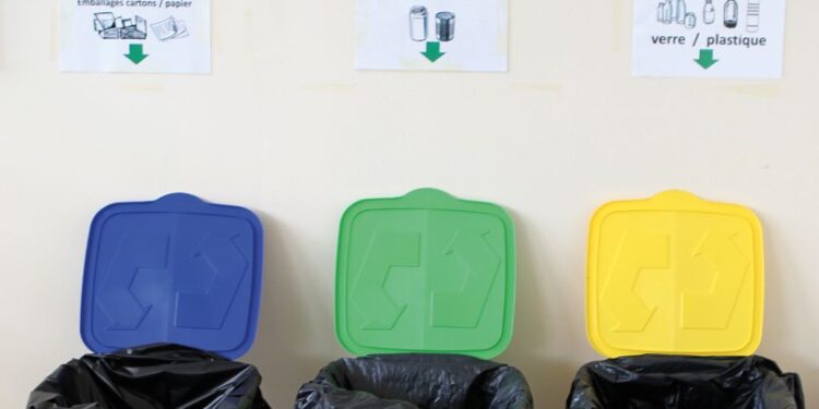 La gestion des déchets un enjeu environnemental et une source d’emplois