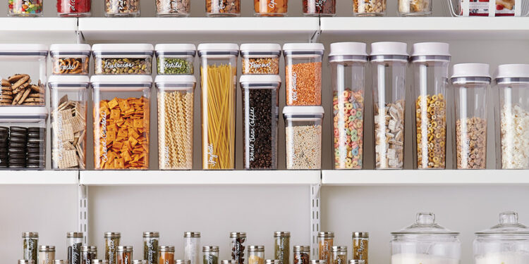 AMÉNAGEZ UN GARDE-MANGER !