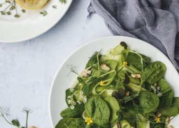 {Saveurs} LES FLEURS COMESTIBLES TROPICALES ET D’AILLEURS