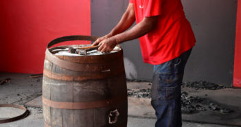 LE TONNELIER, LE RHUM ET LA PART DES ANGES