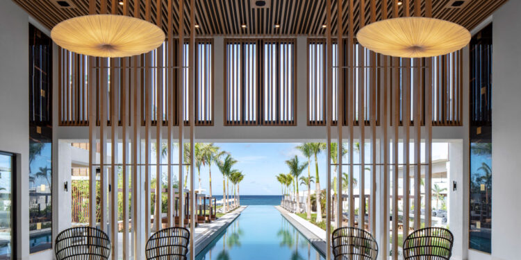 SILVERSANDS {GRENADA}