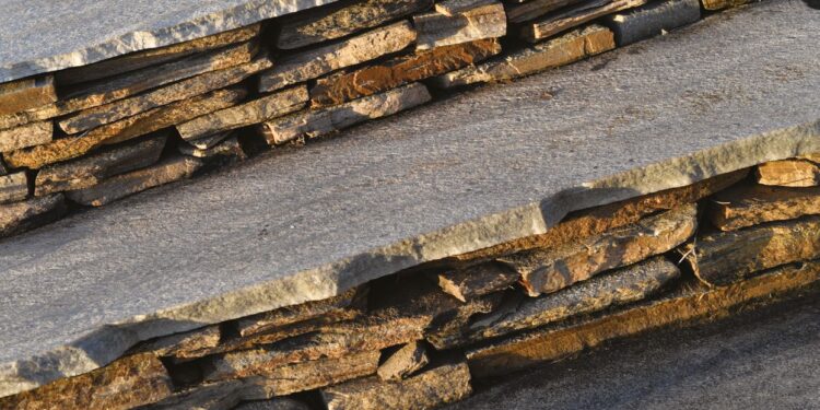 ENTRETENIR LA PIERRE NATURELLE