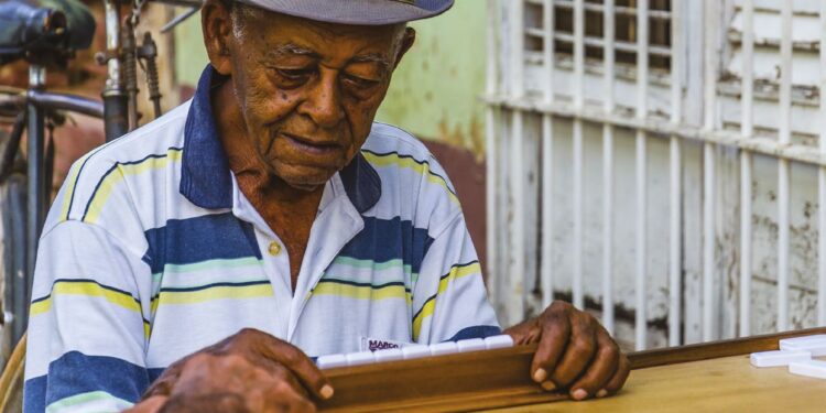 LES DOMINOS dans le folklore antillais