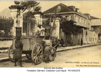 LA SALLE DE BAIN du dehors au dedans