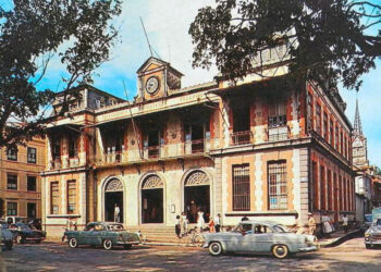 {Martinique} LA POSTE, une histoire de volonté