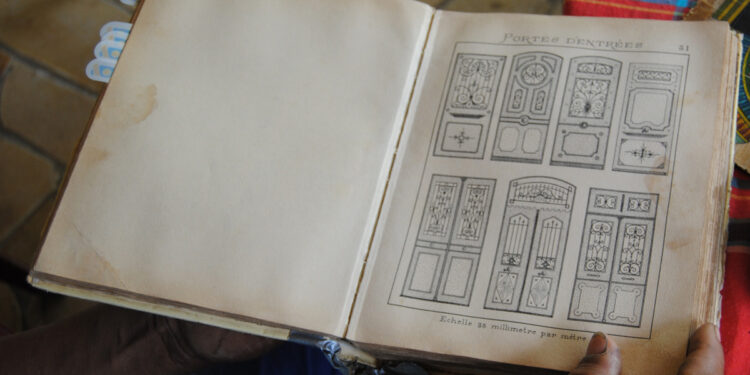 L’HABITAT DANS SES MOINDRES DÉTAILS