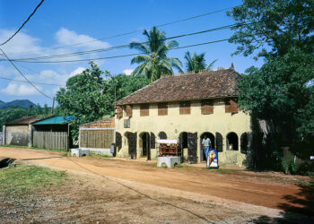 Le débit de la régie, lieu de commun