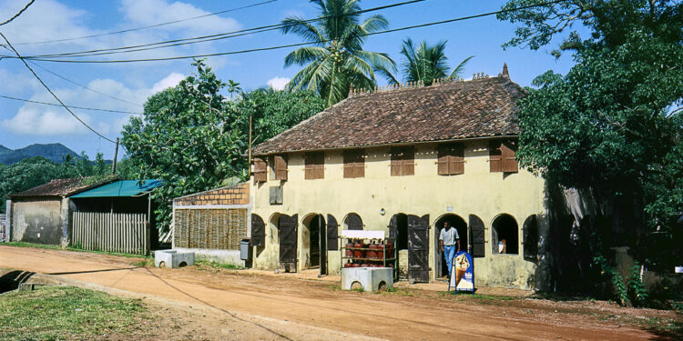 Le débit de la régie, lieu de commun